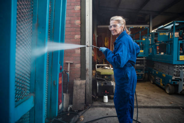 Best Pressure Washing Cost  in Wyandotte, MI